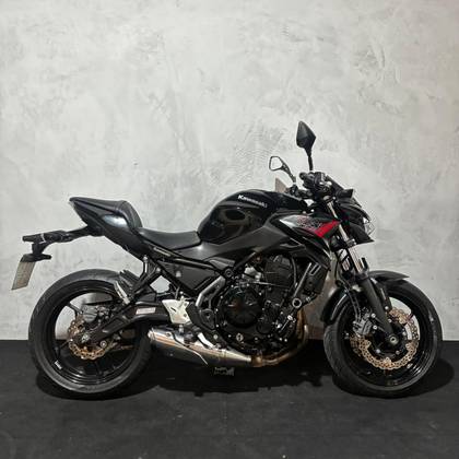 KAWASAKI Z650 ABS 
